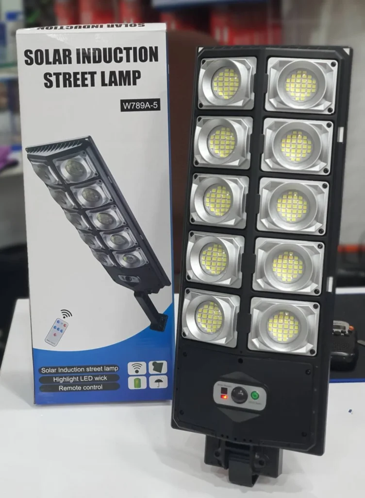 پروژکتور خورشیدی باغی W789A-5